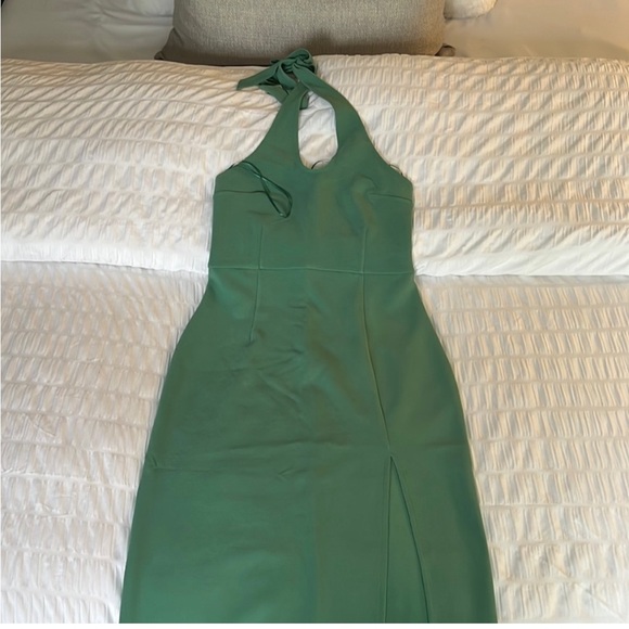 Abercrombie & Fitch Green Keyhole Halter Maxi/Midi Slit Dress - Picture 4 of 4